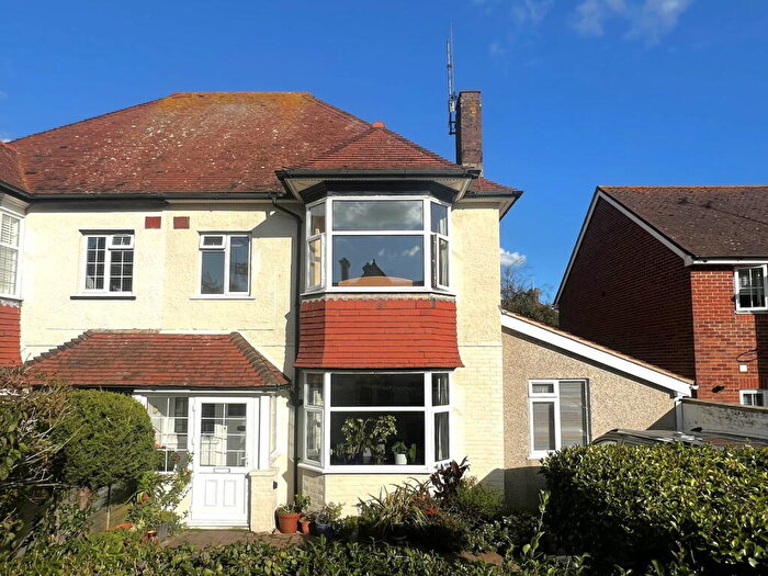 5 Bedroom Semi-Detached House For Sale In Victoria Road, Worthing, BN11