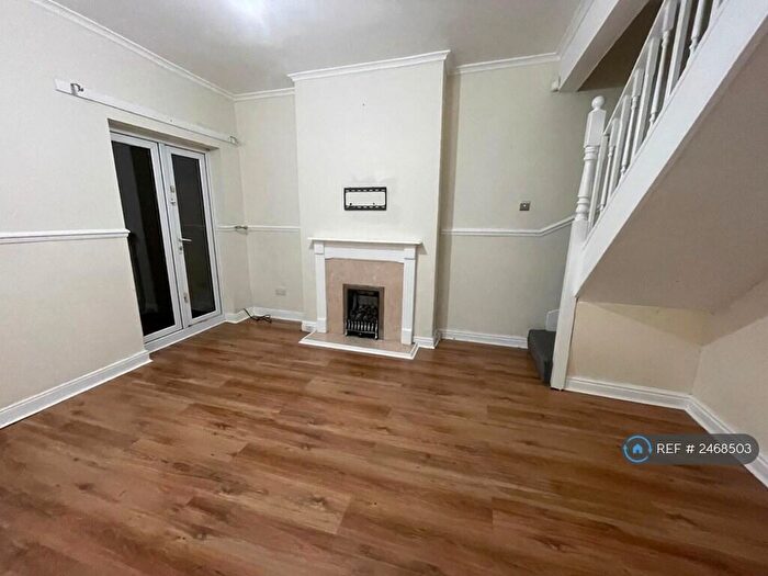 3 Bedroom Terraced House To Rent In Wattis Road, Smethwick, B67