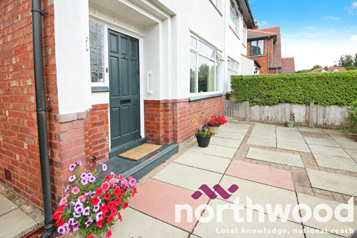 3 Bedroom Semi-Detached House To Rent In Highfield Road, Southport, PR9