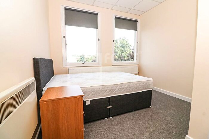 Studio To Rent In Colonnade House, Sunbridge Road, BD1