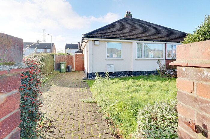 2 Bedroom Semi-Detached Bungalow For Sale In South Hall Drive, Rainham, RM13