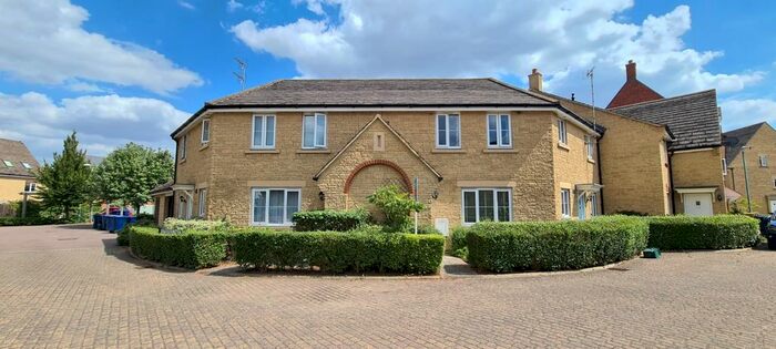 2 Bedroom Maisonette To Rent In West Way, Bishops Cleeve, Cheltenham, GL52