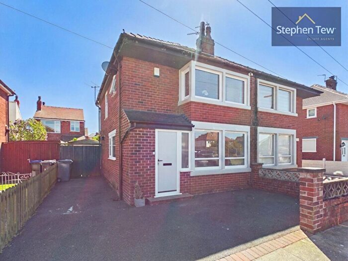 2 Bedroom Semi-Detached House For Sale In Primrose Avenue, Blackpool, FY4