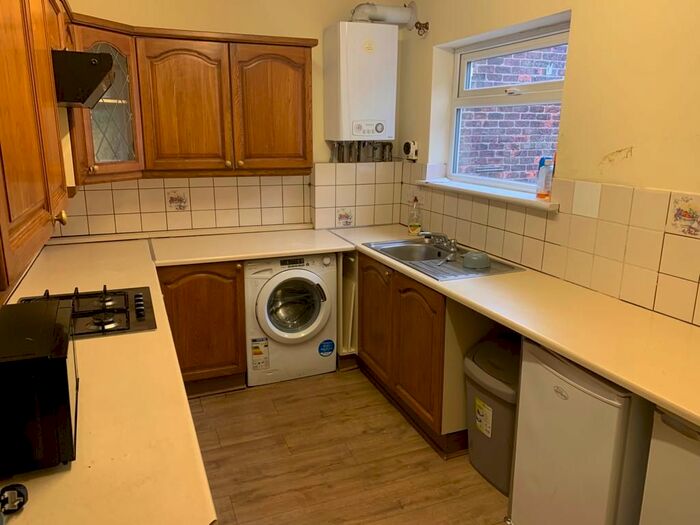 2 Bedroom Flat To Rent In Monton Road, Monton, M30