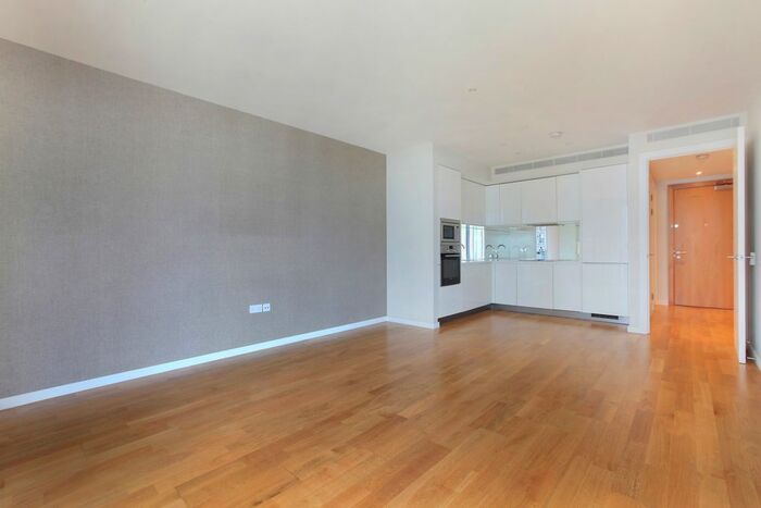 2 Bedroom Flat For Sale In Eastfields Avenue, Wandsworth, London, SW18
