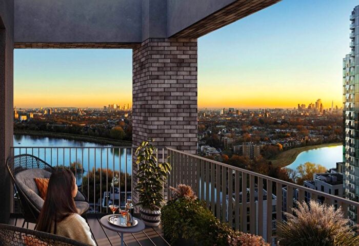 3 Bedroom Flat For Sale In The Crown Collection, Woodberry Down, Finsbury Park, London, N4