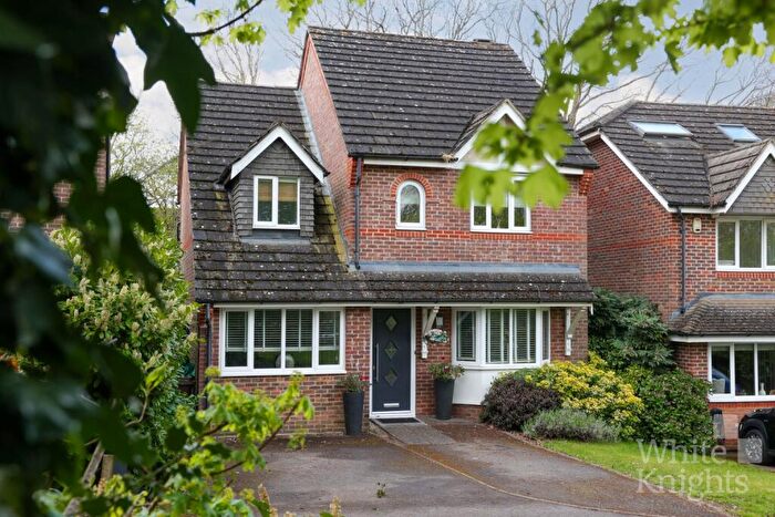 3 Bedroom Detached House For Sale In Woodcock Court, Three Mile Cross, Reading, Berkshire, RG7