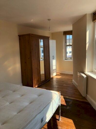 1 Bedroom Flat To Rent In Cricklewood Broadway, London, NW2