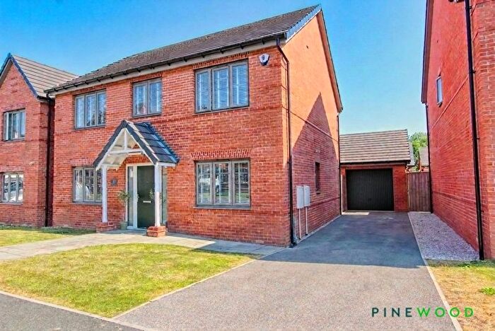 4 Bedroom Detached House For Sale In Foundry Drive, Clay Cross, S45
