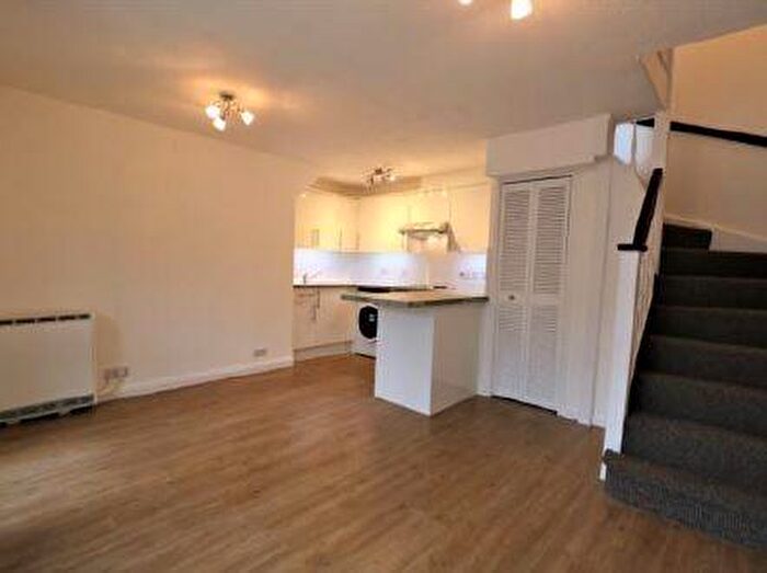1 Bedroom Apartment To Rent In Bennett Court, Gordon Road, Camberley, GU15