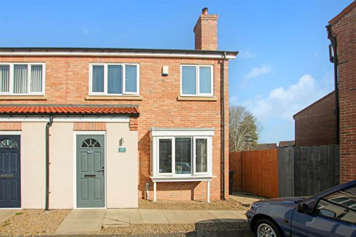 3 Bedroom Semi-Detached House For Sale In Bishops Way, Catterick, Richmond, DL10