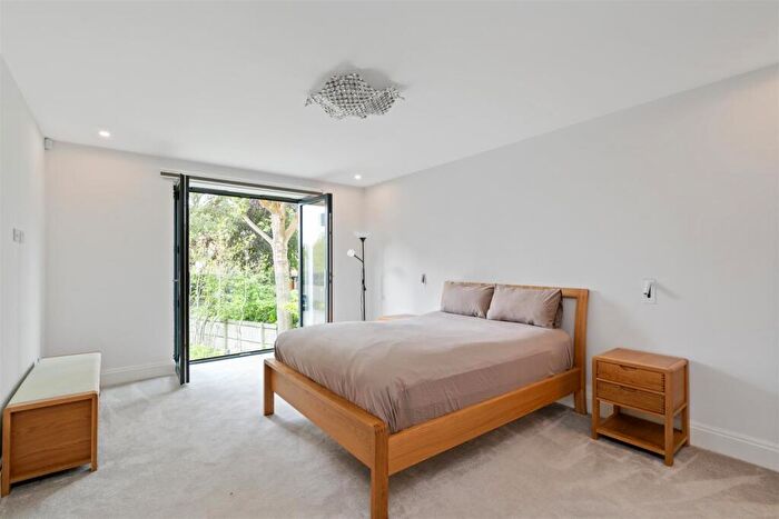 2 Bedroom Apartment To Rent In Blythwood, Blossomfield Road, Solihull, B91
