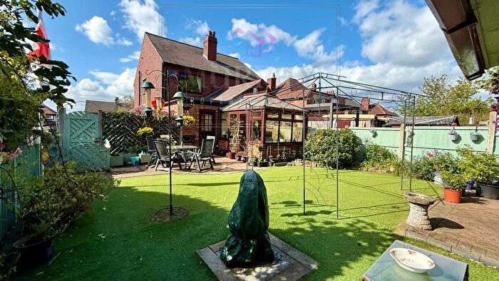 2 Bedroom Semi-Detached House For Sale In Pontefract Road, Featherstone, Pontefract, West Yorkshire, WF7