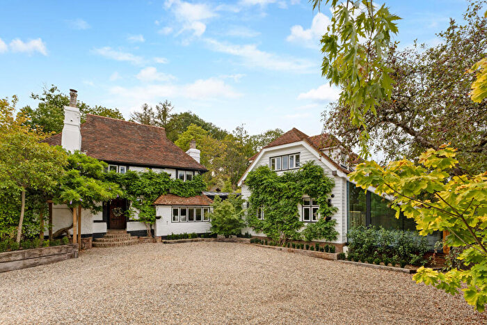 6 Bedroom Detached House For Sale In Highwaymans Cottage, Oxshott, KT22