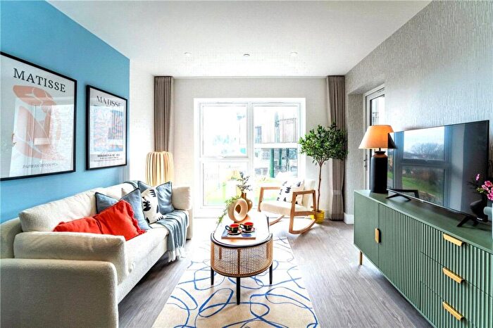 1 Bedroom Flat For Sale In Sandy Road, Erith, DA8