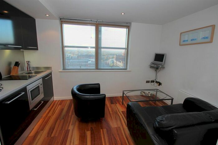 Studio To Rent In Wellington Street, Leeds, LS1