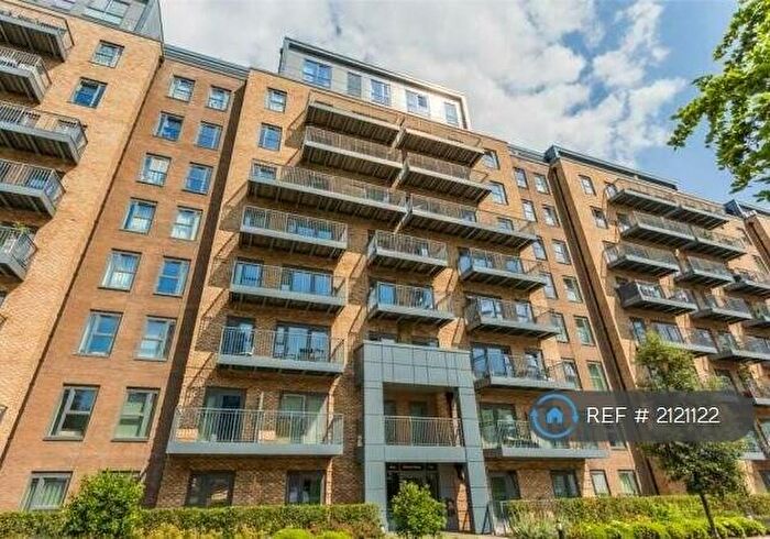 2 Bedroom Flat To Rent In Fermont House, London, NW9