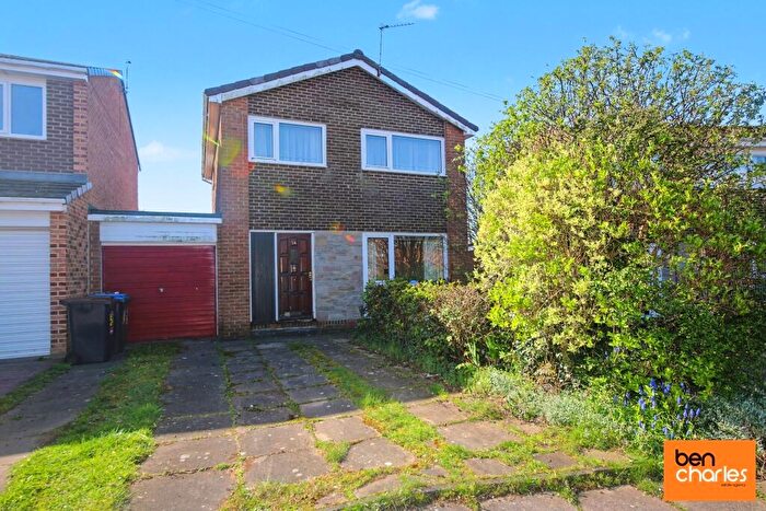 3 Bedroom Detached House For Sale In Wolsingham Drive, Newton Hall, Durham, DH1