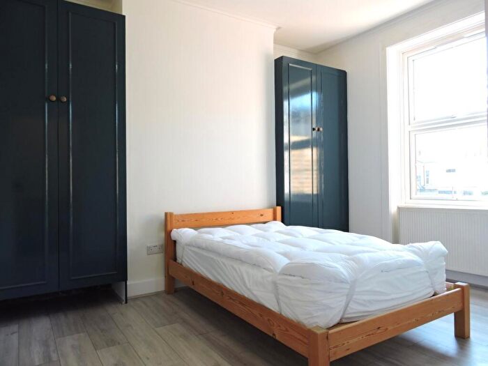 6 Bedroom Terraced House To Rent In Hornsey Road, N7