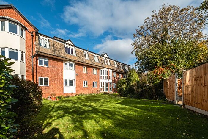 1 Bedroom Flat For Sale In Wetherill Road, London, N10