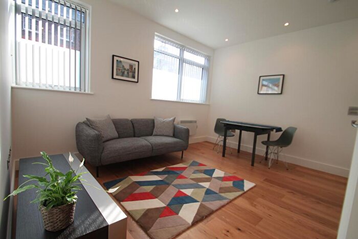 1 Bedroom Apartment To Rent In The Landmark, Luton, LU1