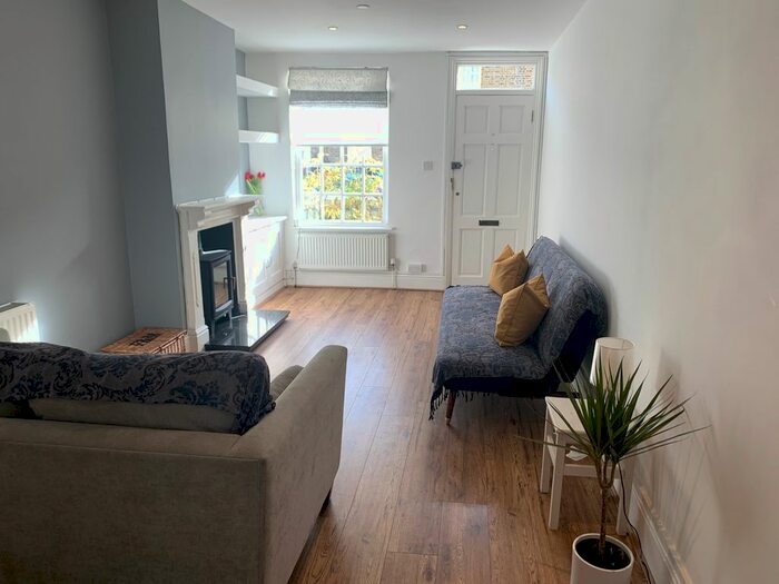 2 Bedroom Terraced House To Rent In Longfield Street, London, SW18