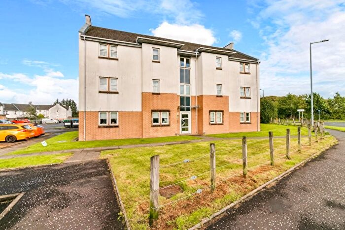 2 Bedroom Flat For Sale In Heather Wynd, Newton Mearns, G77