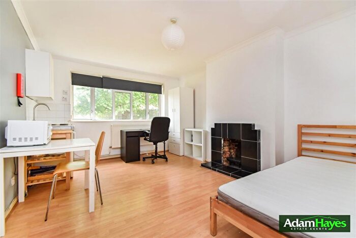 Studio To Rent In The Grange Estate, East Finchley, N2