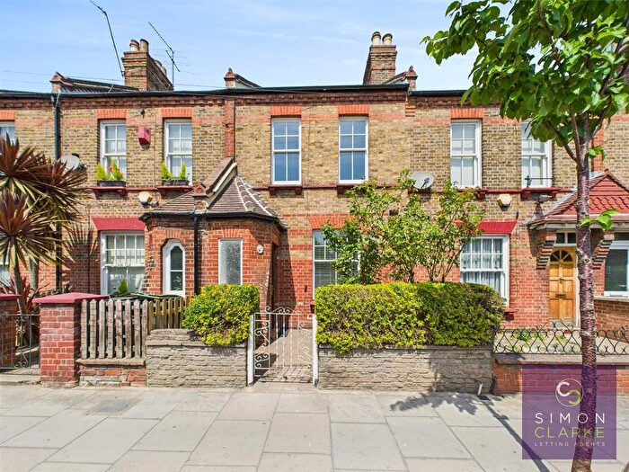 2 Bedroom Terraced House To Rent In Moselle Avenue, London, N22