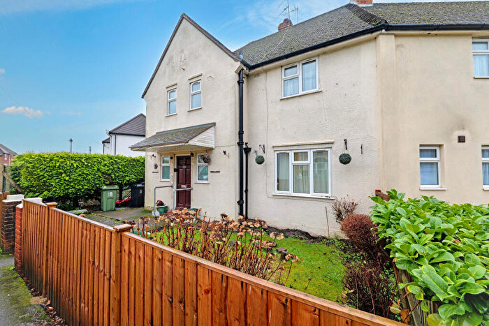 3 Bedroom End Of Terrace House For Sale In Victoria Road, Ascot, SL5