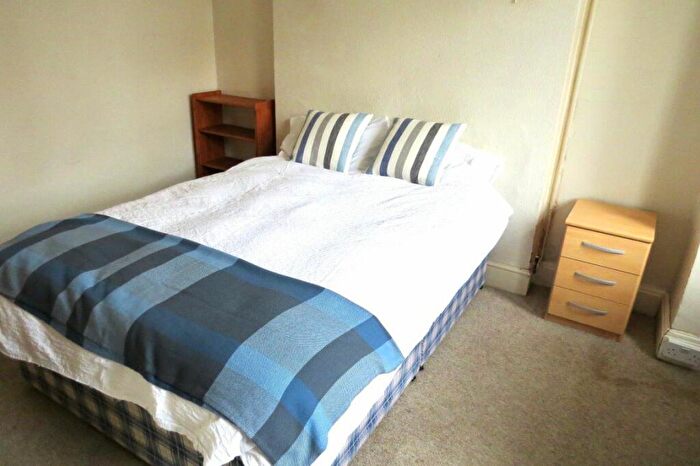 5 Bedroom House To Rent In Student Five Double Bedrooms, Winton, P05