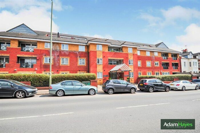 2 Bedroom Flat To Rent In Regents Park Road, Finchley Central, N3