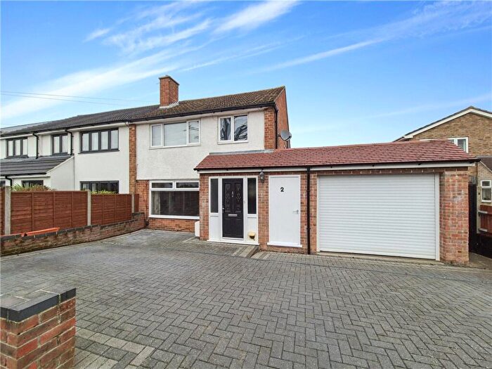 4 Bedroom Semi-Detached House For Sale In Alma Road, Orpington, Kent, BR5
