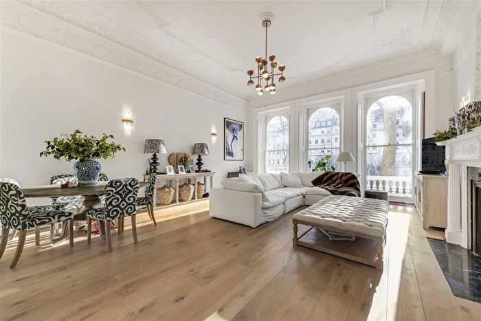 2 Bedroom Flat To Rent In Cornwall Gardens, London, SW7