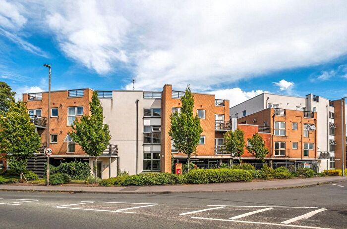 1 Bedroom Flat For Sale In Davy Place, Bracknell, Berkshire, RG12