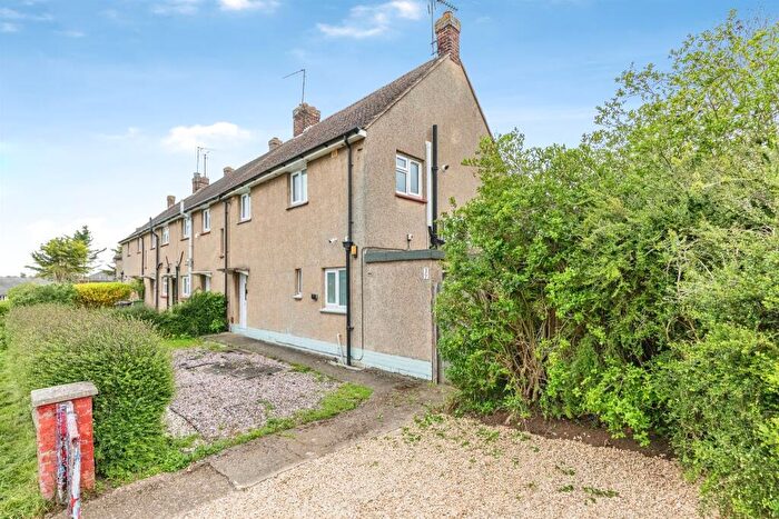 3 Bedroom Semi Detached House For Sale In St. Andrews Crescent, Wellingborough, NN8