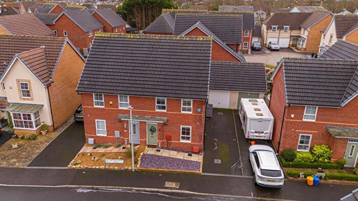 3 Bedroom Semi-Detached House For Sale In Orchard Walk, St. Athan, CF62