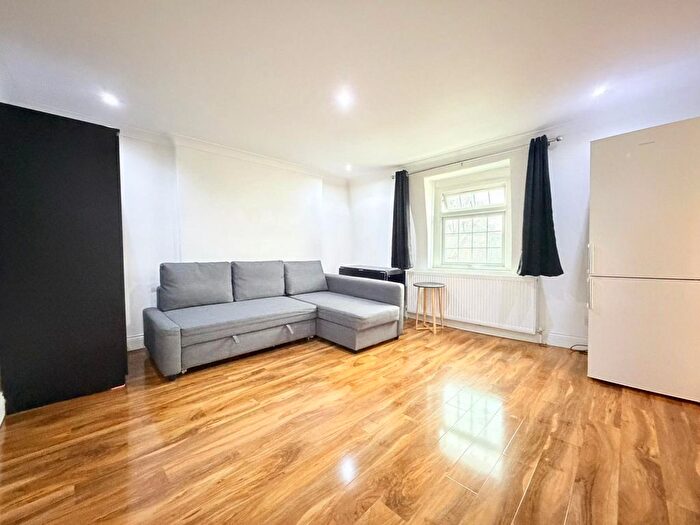 1 Bedroom Studio To Rent In Rucklidge Avenue, London, NW10