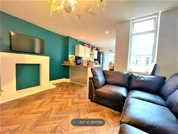 6 Bedroom Maisonette To Rent In Second Avenue, Newcastle Upon Tyne, NE6