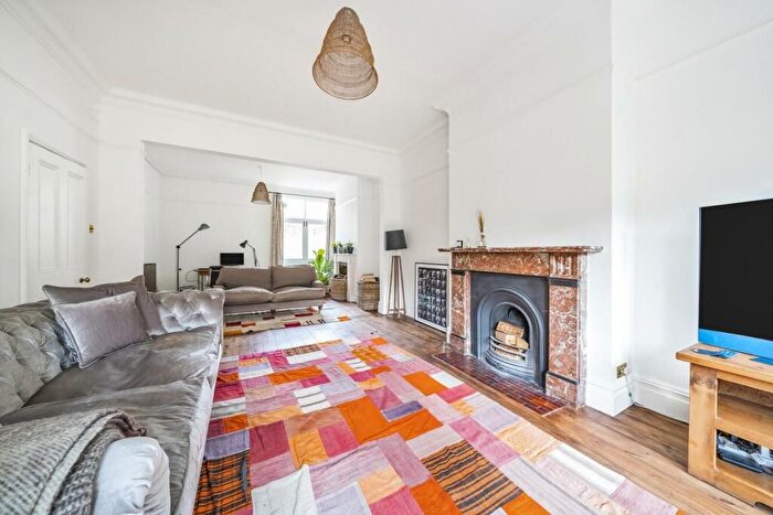 4 Bedroom Terraced House To Rent In Shenley Road, London, SE5