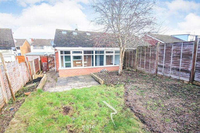 2 Bedroom Bungalow For Sale In Freemantle Road, Rugby, Warwickshire, CV22