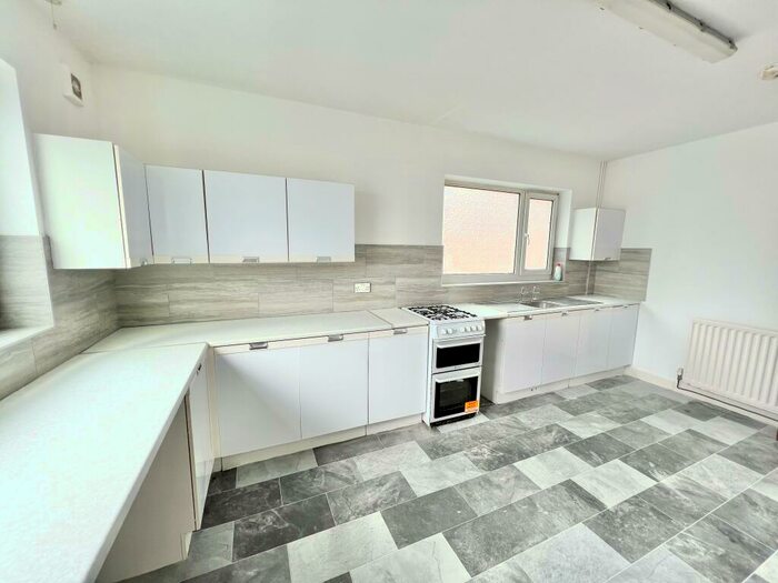 5 Bedroom House To Rent In Melton Road, Thurmaston, LE4