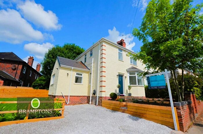 3 Bedroom Semi-Detached House For Sale In Douglas Avenue, Oakhill, Stoke-On-Trent, ST4