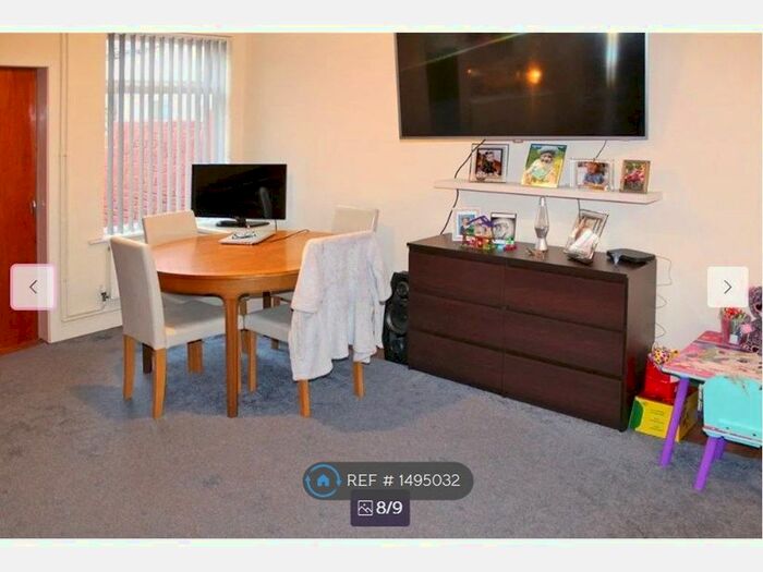 2 Bedroom End Of Terrace House To Rent In Meyrick Road, Portsmouth, PO2