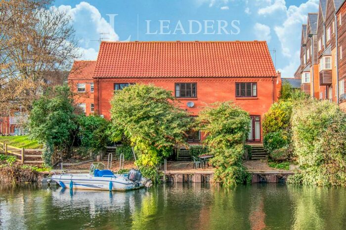 2 Bedroom Town House To Rent In Bridge Court, Fishergate, NR3