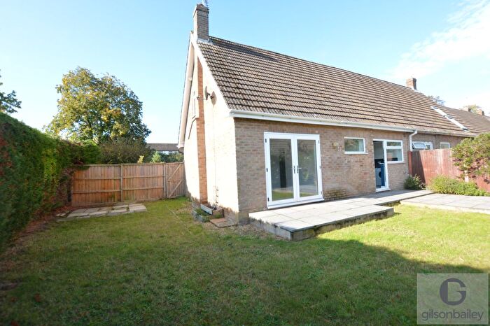 2 Bedroom Chalet To Rent In Braydeston Crescent, Brundall, Norwich, NR13