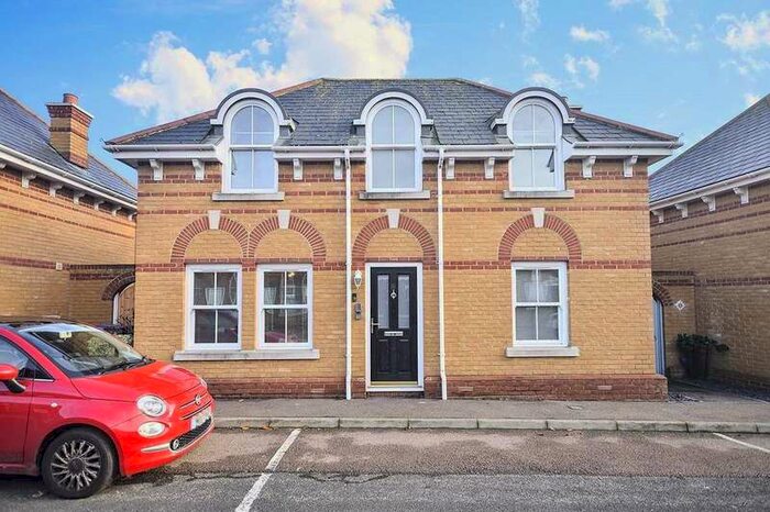 Leisure Facility Commercial To Rent In Station Cottages, Station Drive, Walmer, Deal, CT14