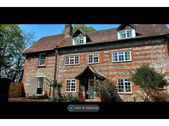 6 Bedroom Semi-Detached House To Rent In Amesbury Road, Salisbury, SP4