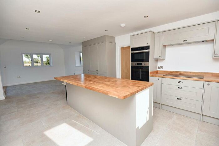 5 Bedroom Detached House For Sale In Red Lane, Todber, Sturminster Newton, DT10