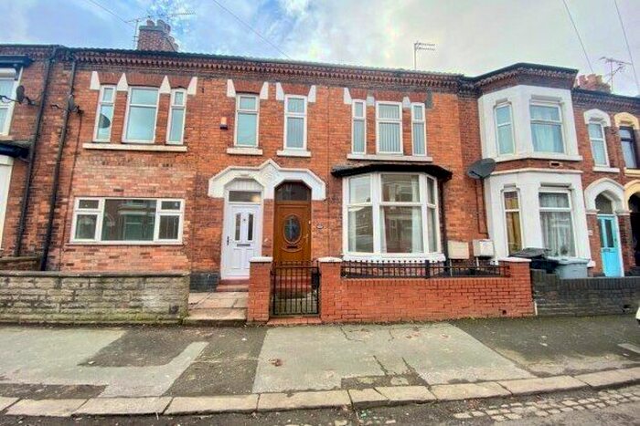 4 Bedroom Property To Rent In Walthall Street, Crewe, CW2